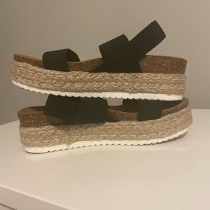 Steve Madden Kahlua/Jaklyn Platform Sandals - Size 6